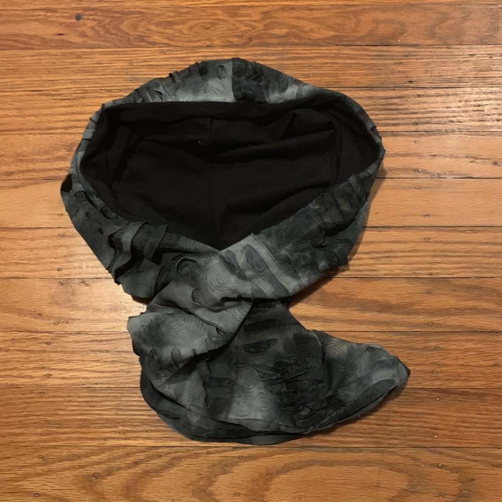 Aya Papaya Festival Hood